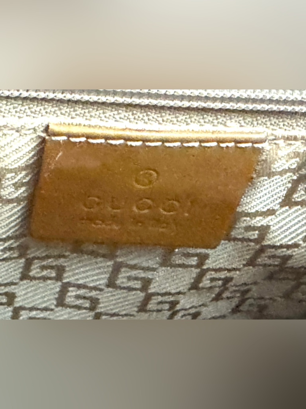 GUCCI Vintage Patent Leather G Logo Top Handle Bag Tote Gold Mustard Caramel - Picture 13 of 14